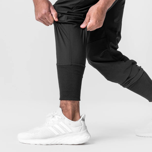 ONVTTO - Men's tapered casual workout jogger pants.